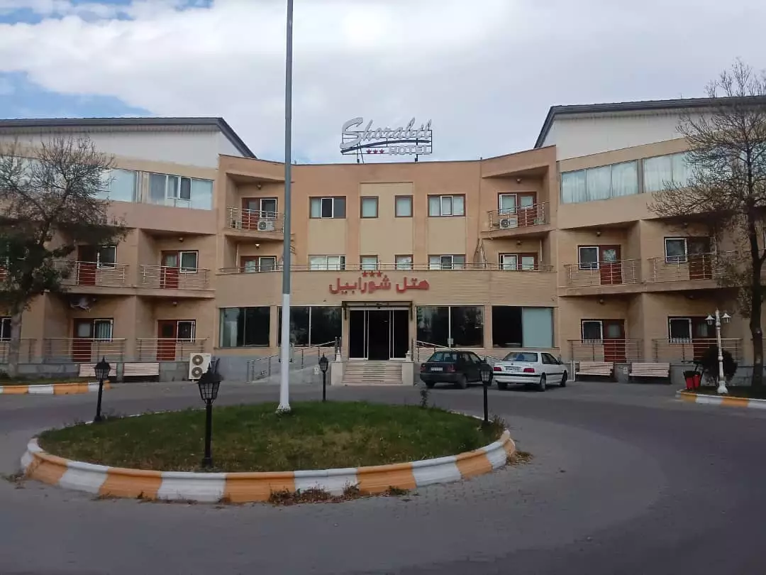 Alibaba https://cdn.alibaba.ir/ostorage/hotel-accommodation-images/68f76165a1e6f83605b7e81c_نما 00.webp